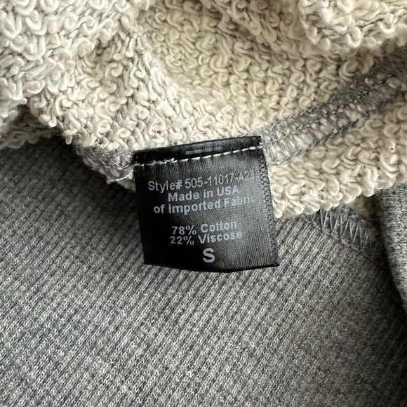 NWOT Jenni Kayne Half Zip Sweatshirt - Picture 9 of 9
